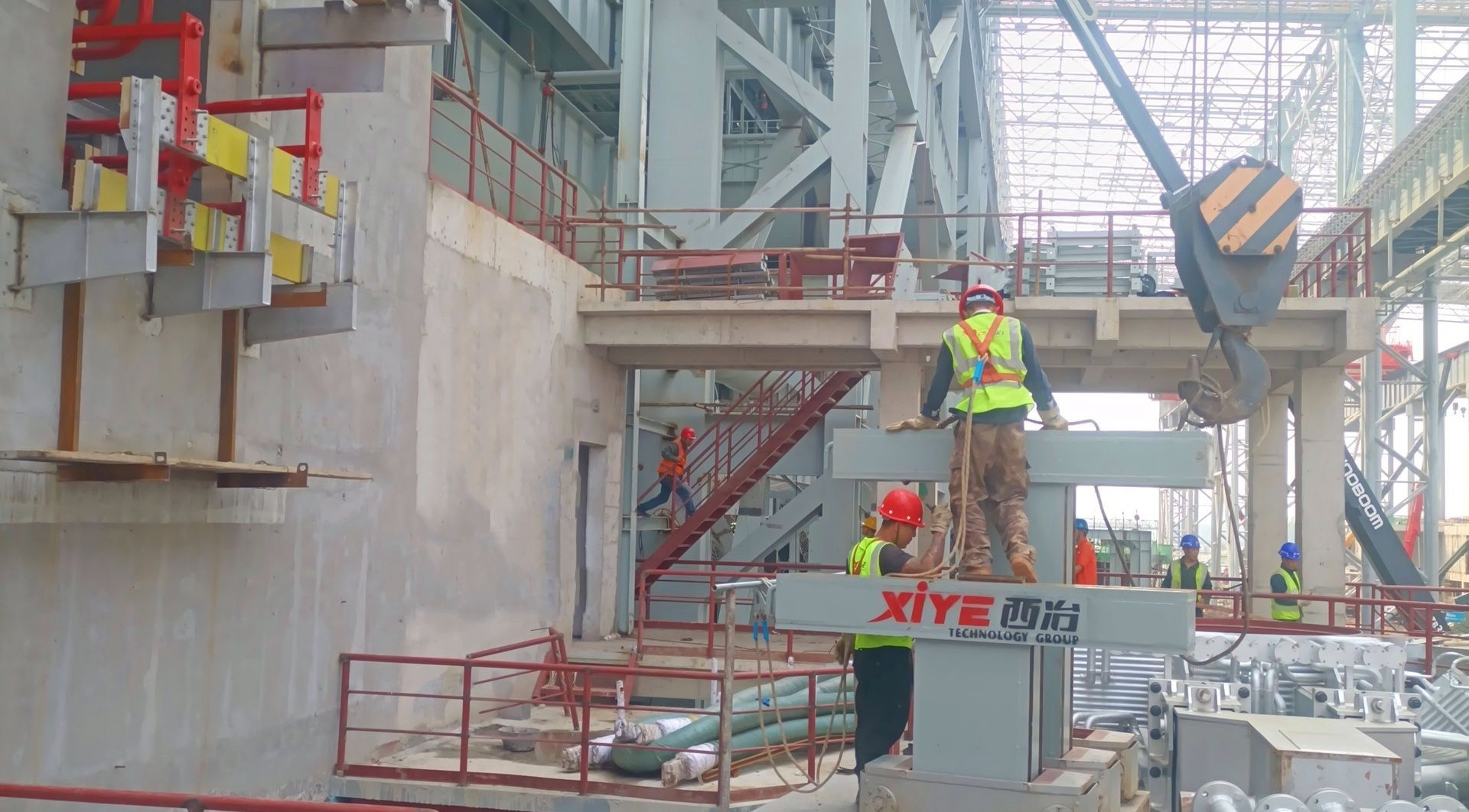 以客戶為中心，戰(zhàn)酷暑，保交期